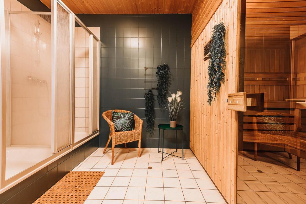 Xxl Ferienhaus Goldberger See - Sauna - 16 Personen Extérieur photo